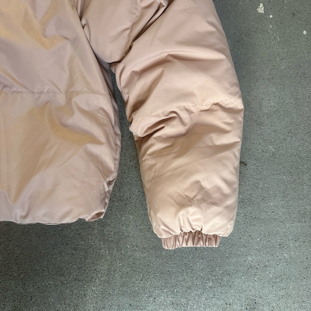 Fabletics Wander Cropped Puffer Jacket in Desert Size XL Coat Insulated - Picture 11 of 13